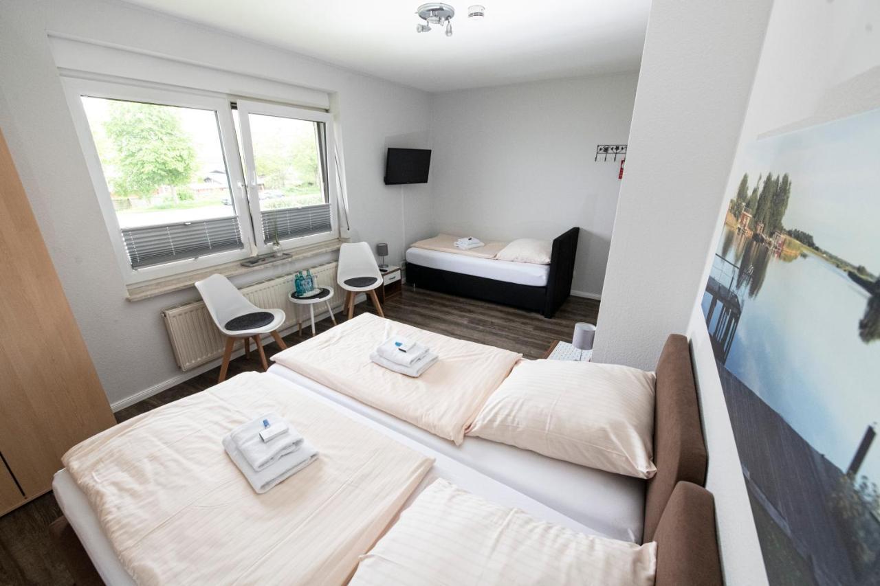 Zum Alten Faehrhaus - Bed & Breakfast Wrohm Dış mekan fotoğraf